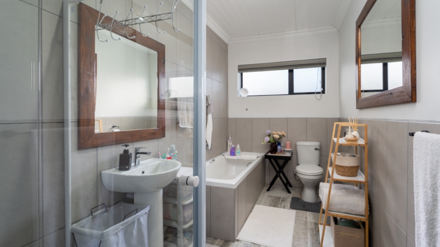 3 Bedroom Property for Sale in Port Owen Western Cape